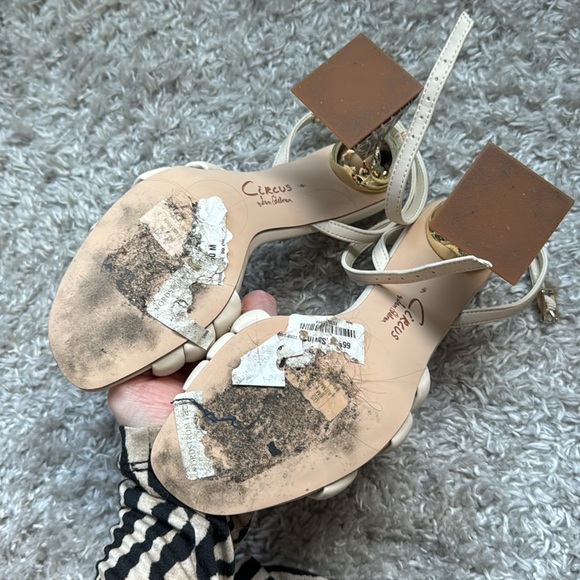 Circus Sandals - Picture 4 of 4